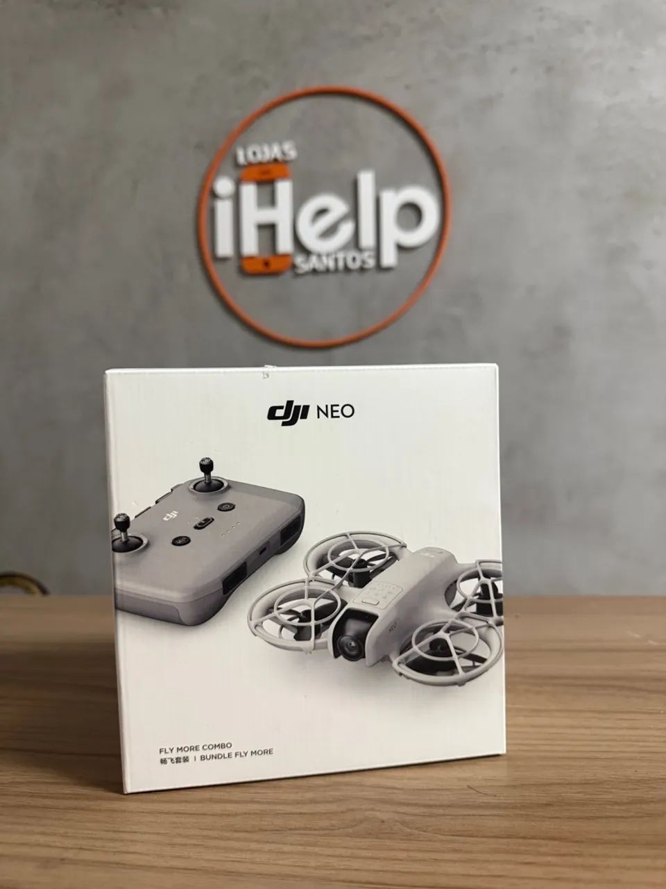 DJI NEO Fly More Combo