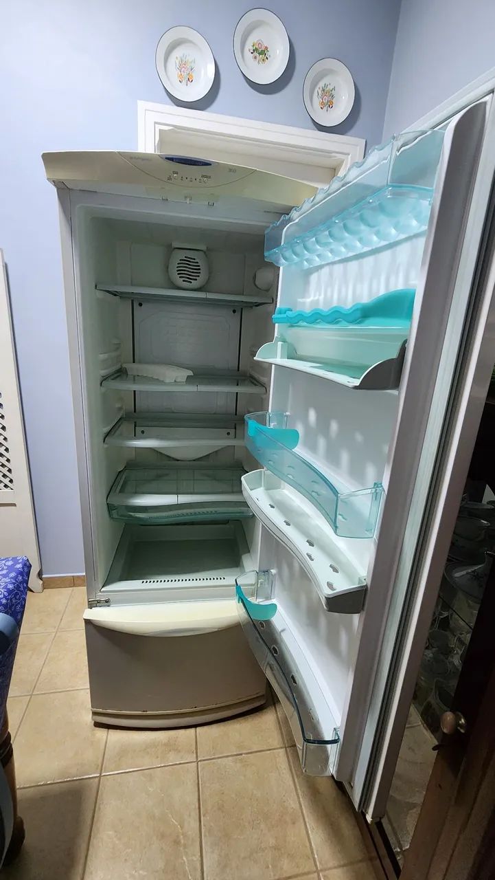 Geladeira(SEM FREEZER) Brastemp Frost Free 330L - 127V - Funcionando Perfeitamente