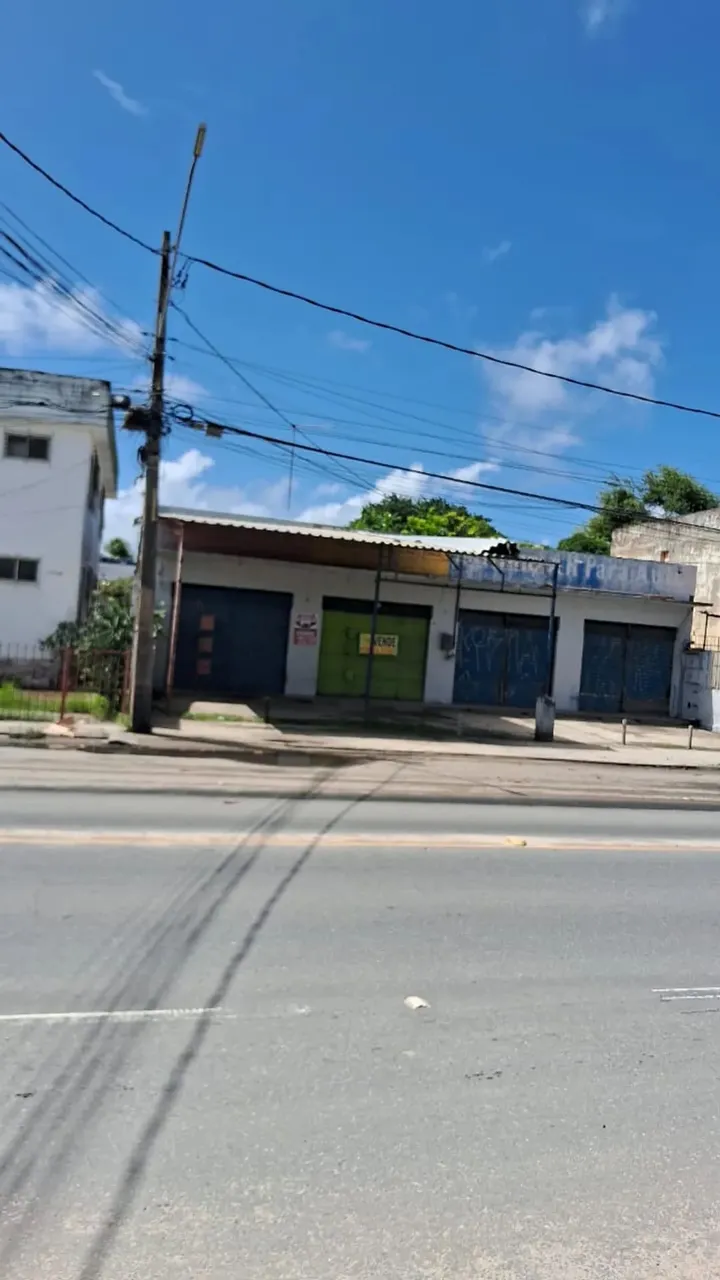 Terreno na avenida para venda em Pau Amarelo-Paulista-PE, medindo 322,64 m²
