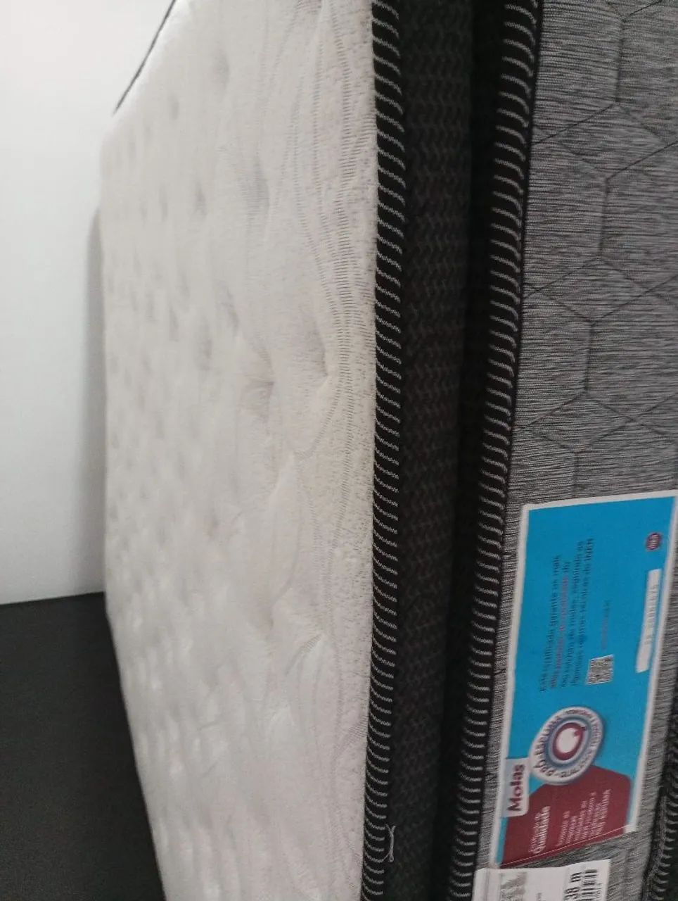 Cama casal colchão box dupla face e baú  - Foto 4