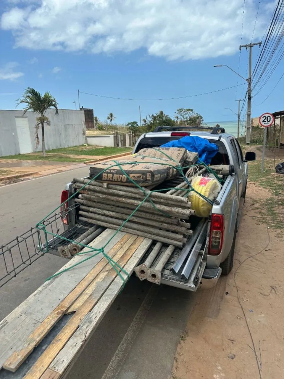 faço frete e mudaças - Foto 2