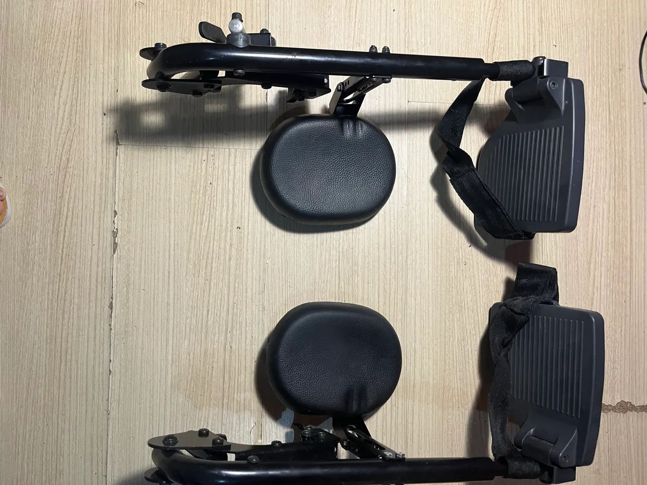 Apoio de pé cadeira de rodas 