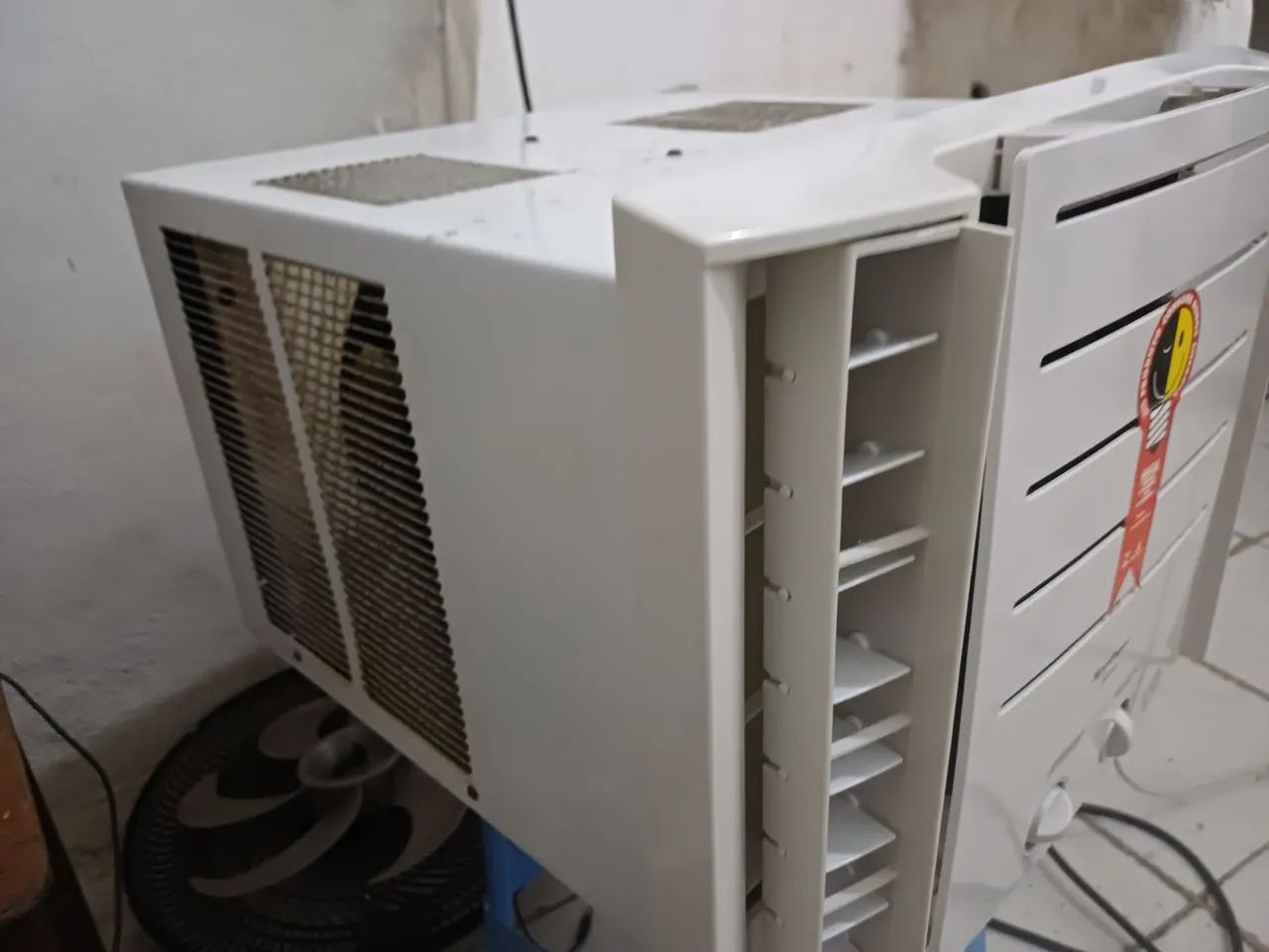 Ar condicionado de janela 7.500 btus  - Foto 4