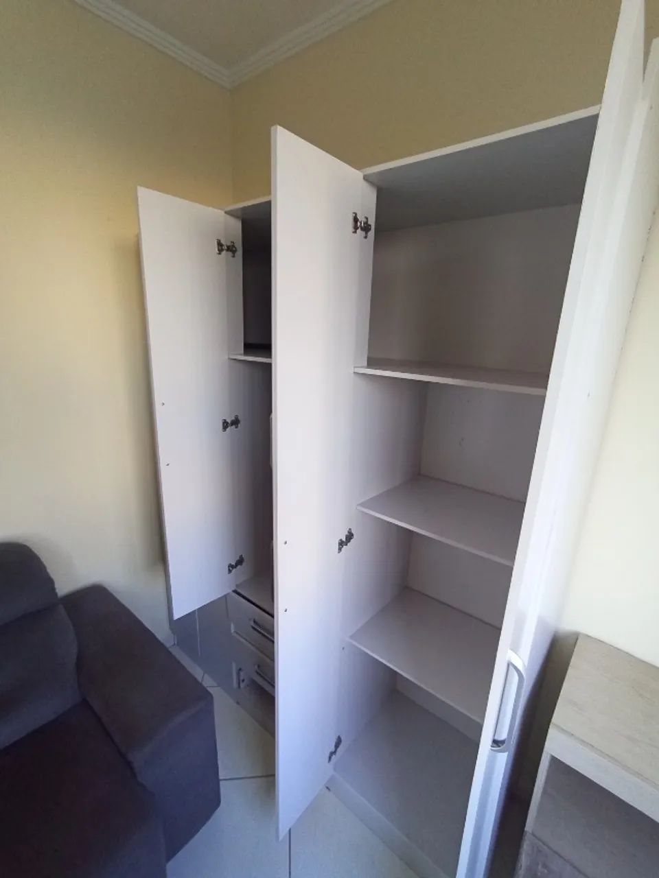 Guarda roupa  - Foto 2