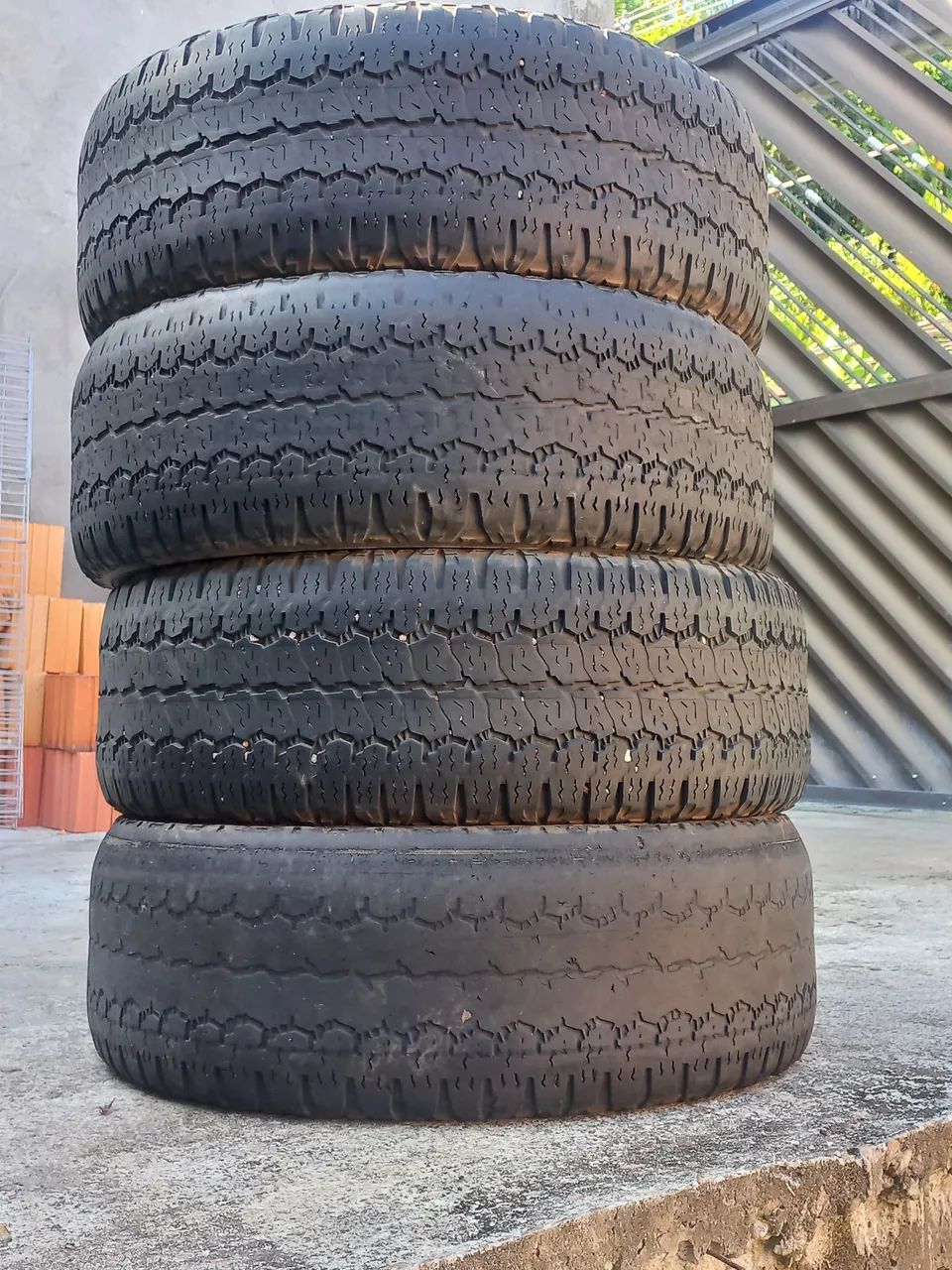 Pneus  - Foto 2