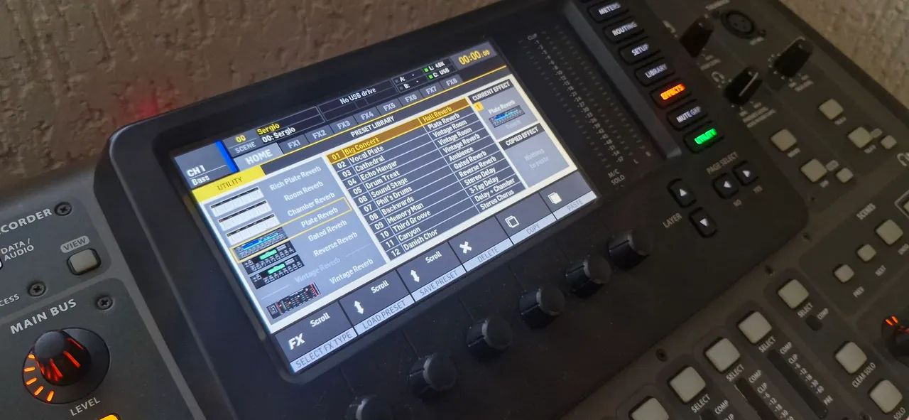 Mesa Digital Behringer X32 Full - Foto 2