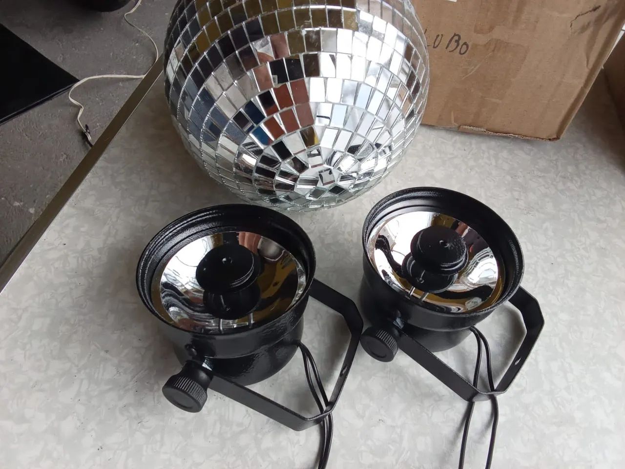 Globo espelhado com refletor led e motor - Foto 3