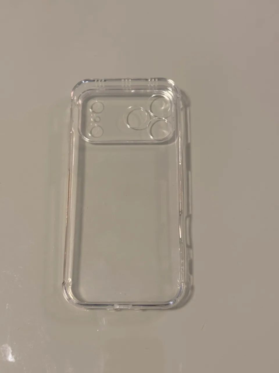 Capinha de silicone iPhone 17 - Foto 2