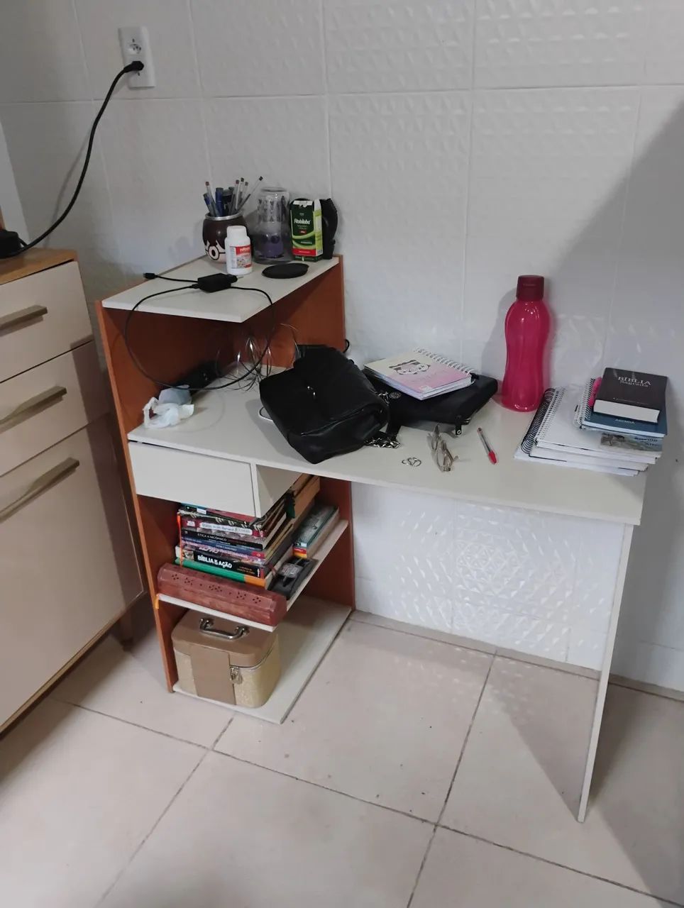 Escrivaninha  - Foto 2