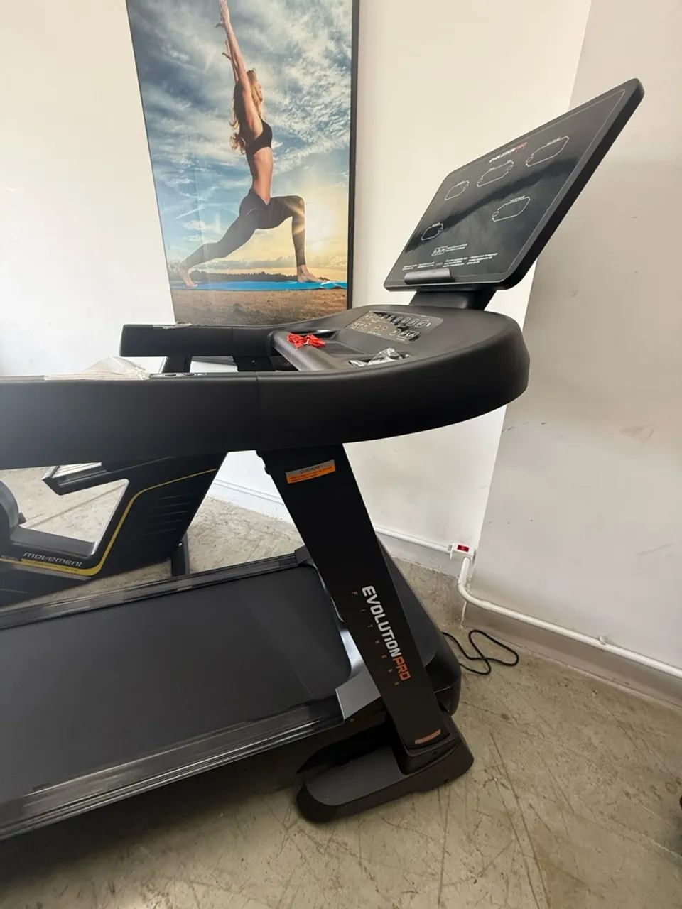 Esteira Profissional Evolution EVO6200 - NOVA  - Foto 4