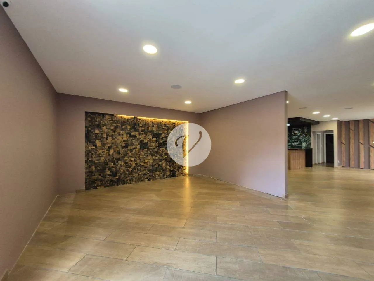 Sala Comercial 215 m² para Alugar no Jardim, Santo André  Espaço Versátil