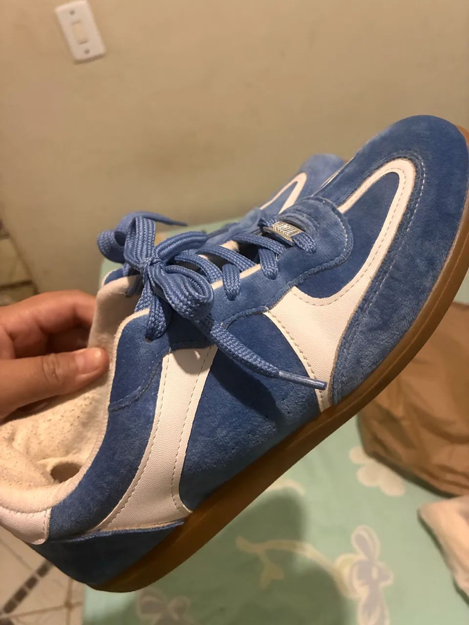 Tênis azul vizzano 