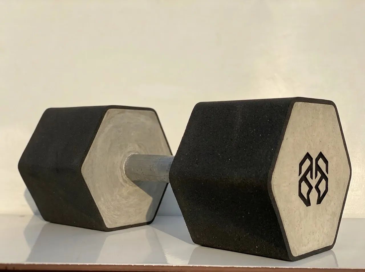 Kit de Musculação 80kg com Barra e Halteres - Foto 3