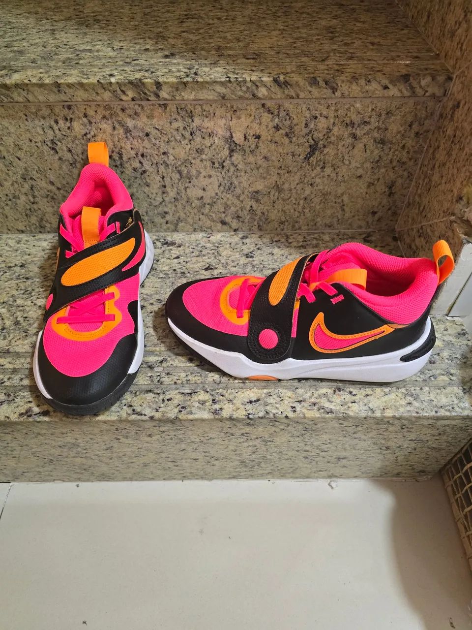 Tenis nike hustle d11 - Foto 2