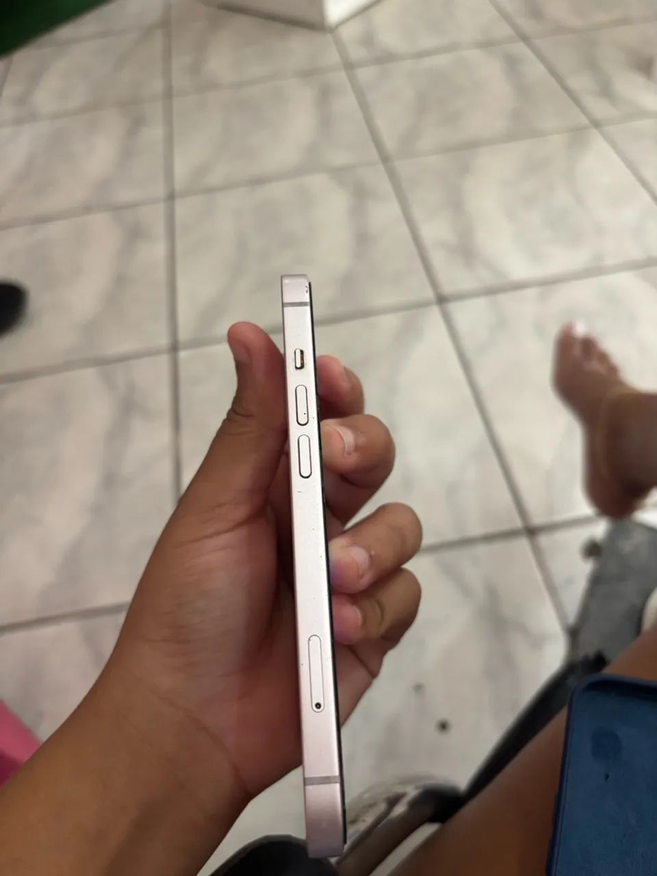 VENDO IPHONE 13 128gb - Foto 4