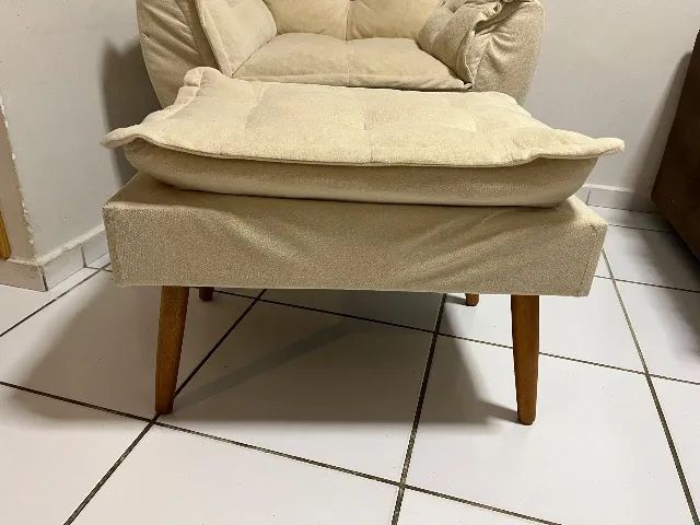 Poltrona com banco de apoio - Foto 3