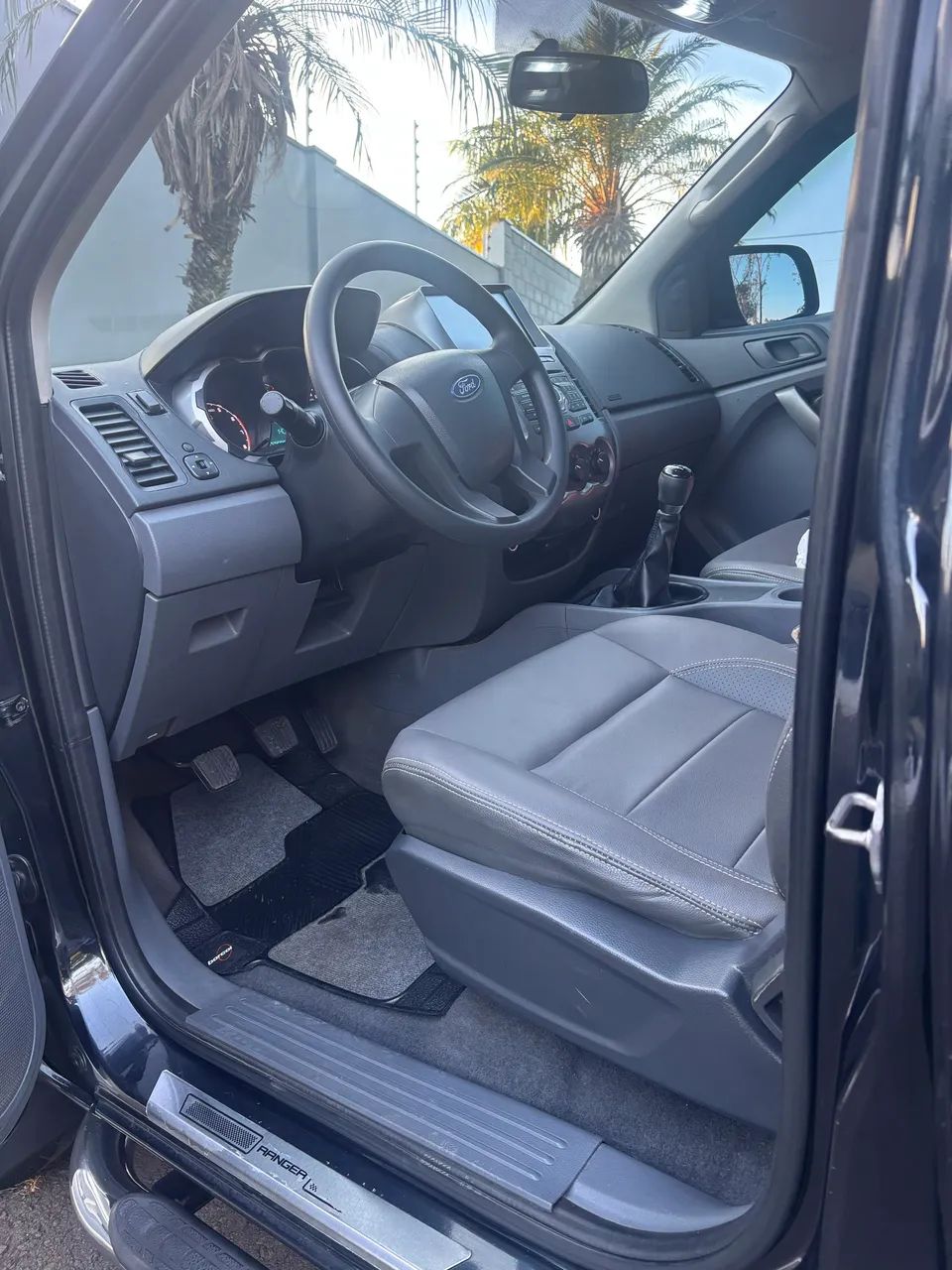 Ford Ranger XLS 2.5 16V 4X2 CD Flex 2013 - Foto 4