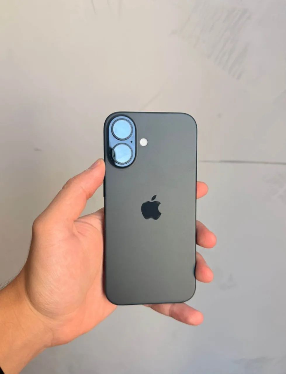 IPHONE 16 128 GB IMPECÁVEL ! - Foto 2