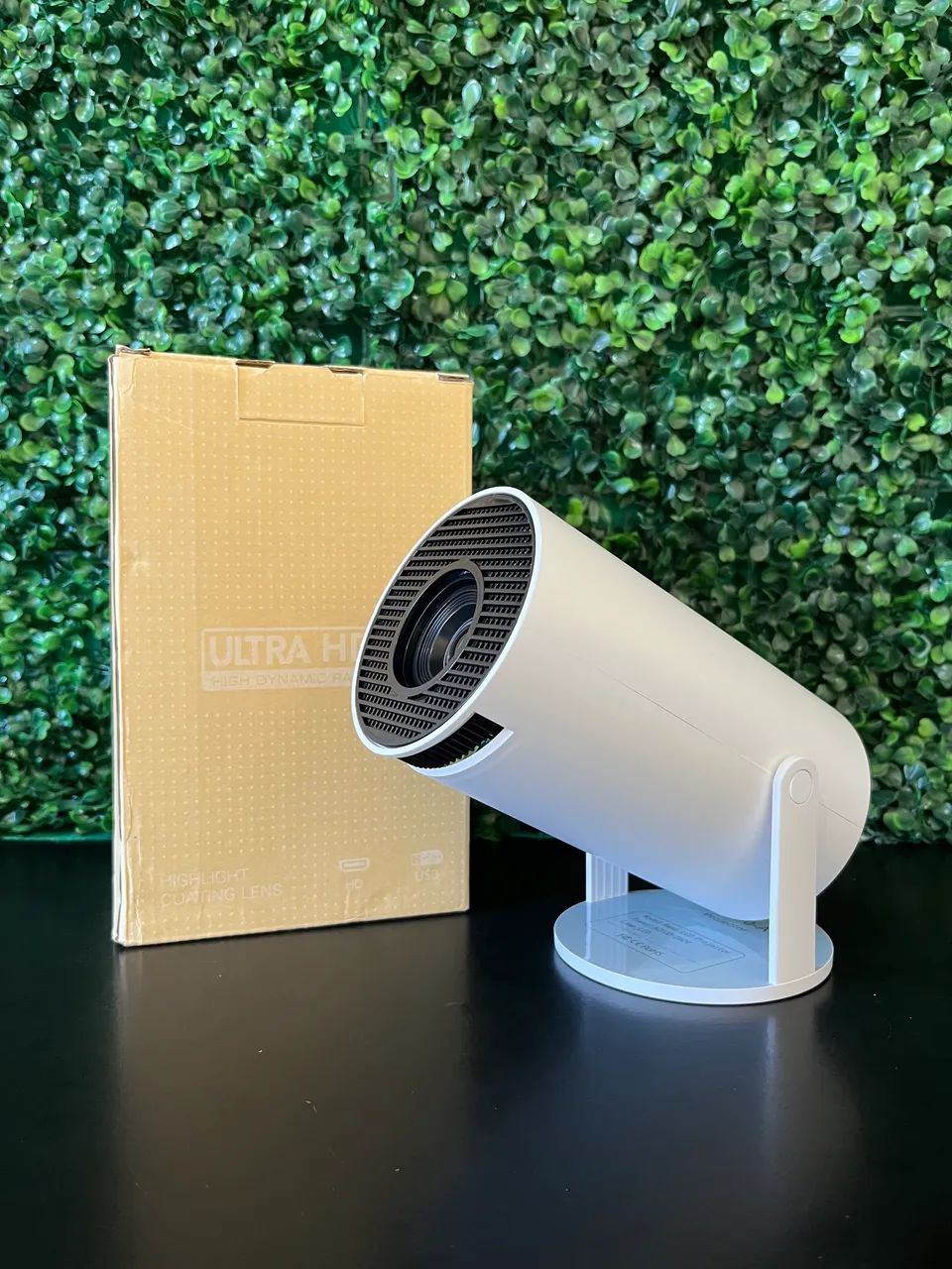 Projetor Portatil HY300 Novo Wi-Fi e Bluetooth com Entrega Rápida! - Foto 3