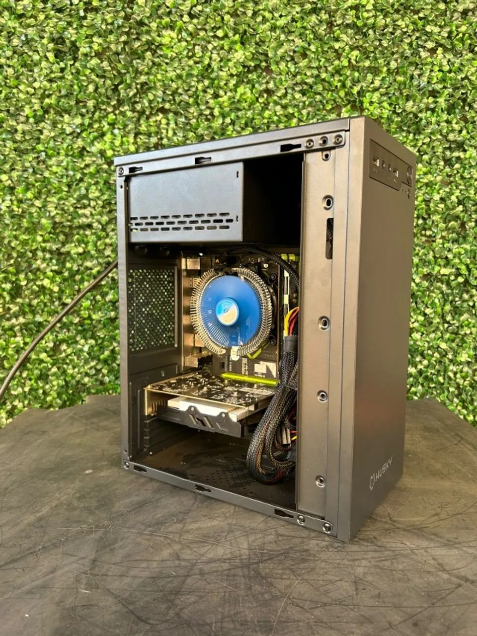 Pc gamer xeon rx550 4gb