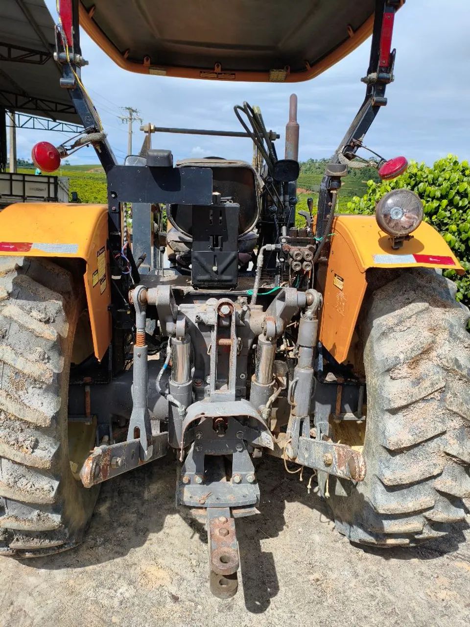 VALTRA A750 - Foto 4