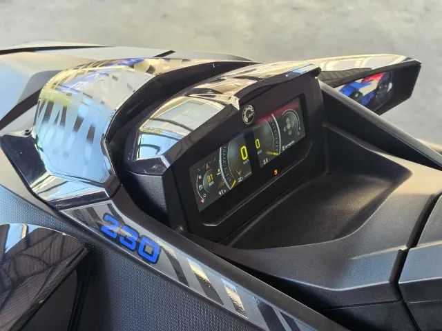 JET SKI WAKE PRO 230 ANO 2025 IMPECAVEL  - Foto 5