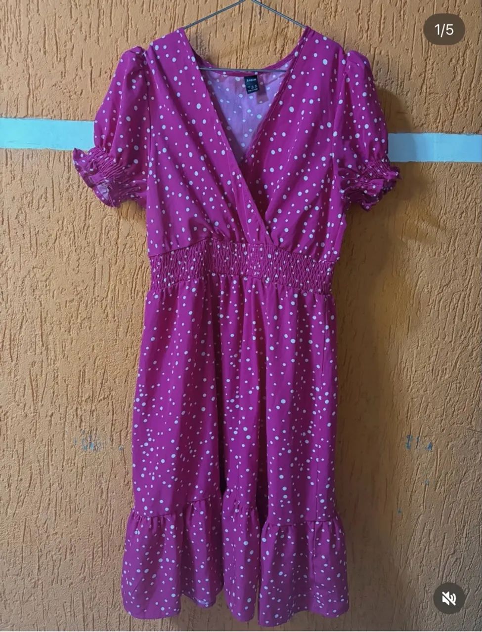 Vestido rosa poá