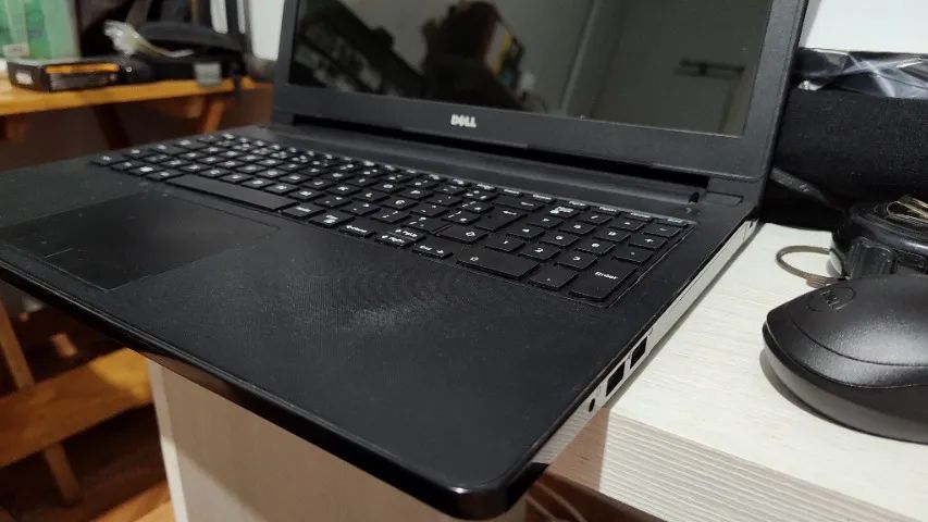 Notebook Dell Inspiron 5566 Inetl i5 8GB RAM SSD 256GB - Foto 3