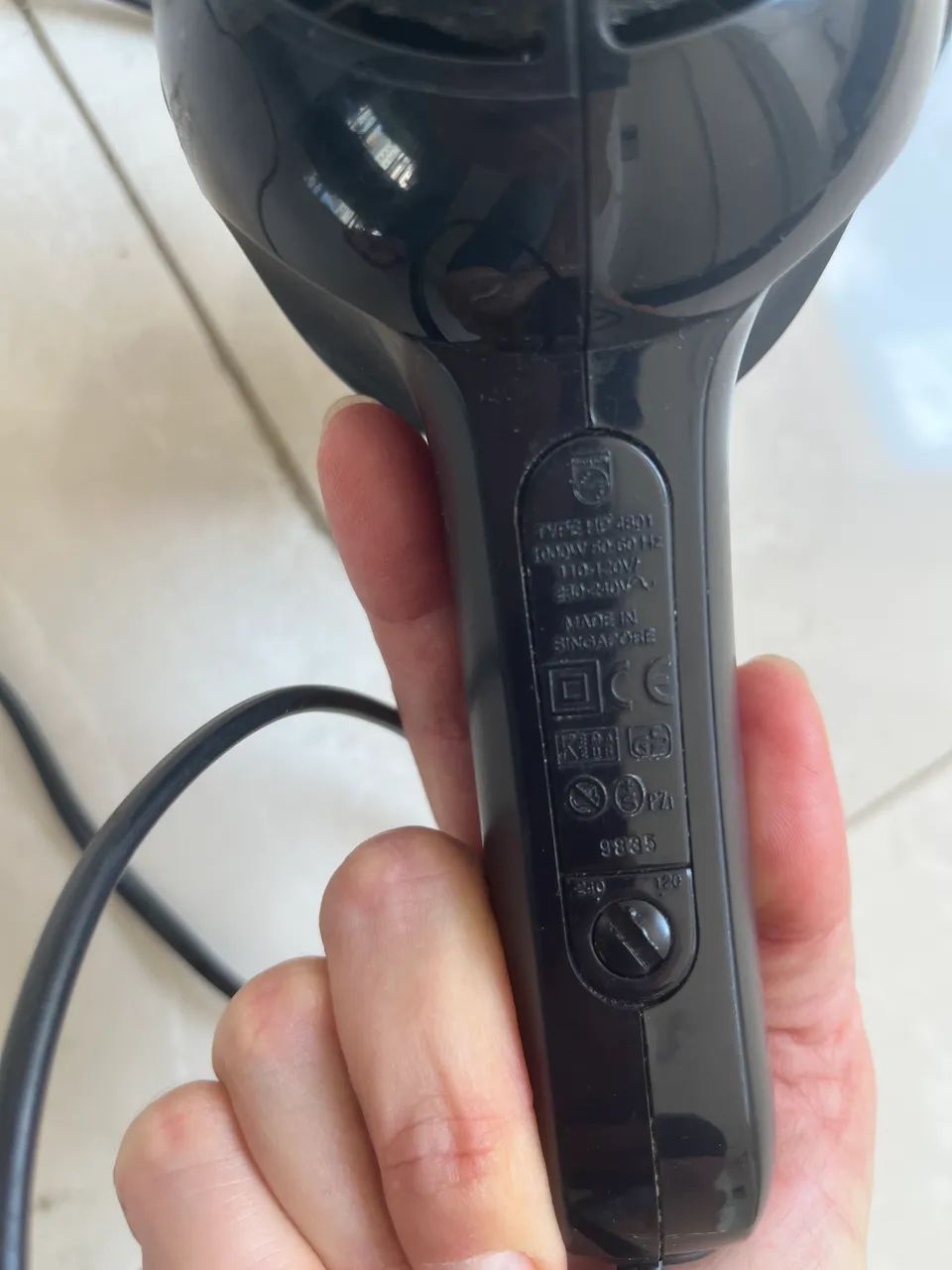 Secador cabelo portátil Philips bivolt pequeno 
