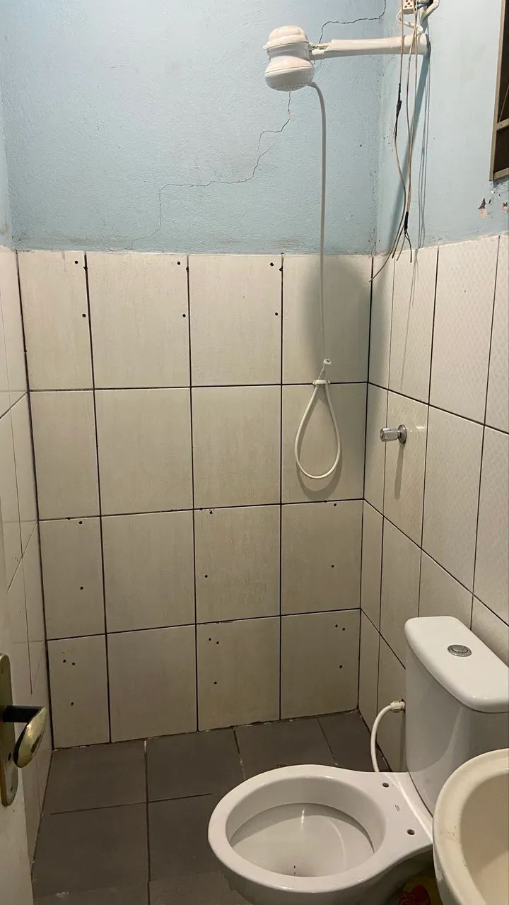 Alugo quarto feminino - Foto 2