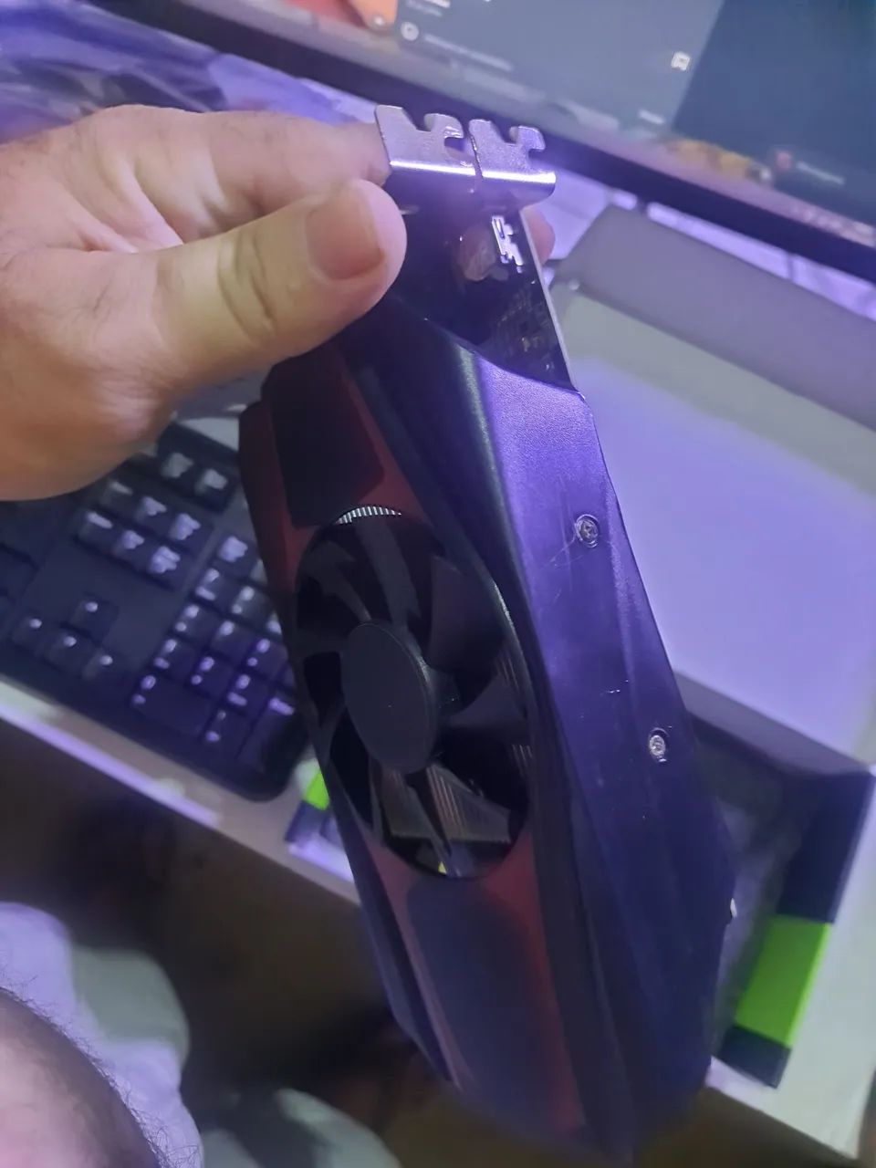 Placa de video hd readon 7670 4 gigas  - Foto 5