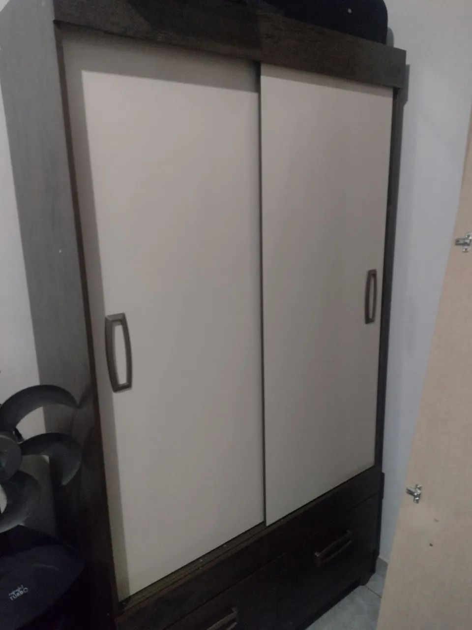 Guarda roupa