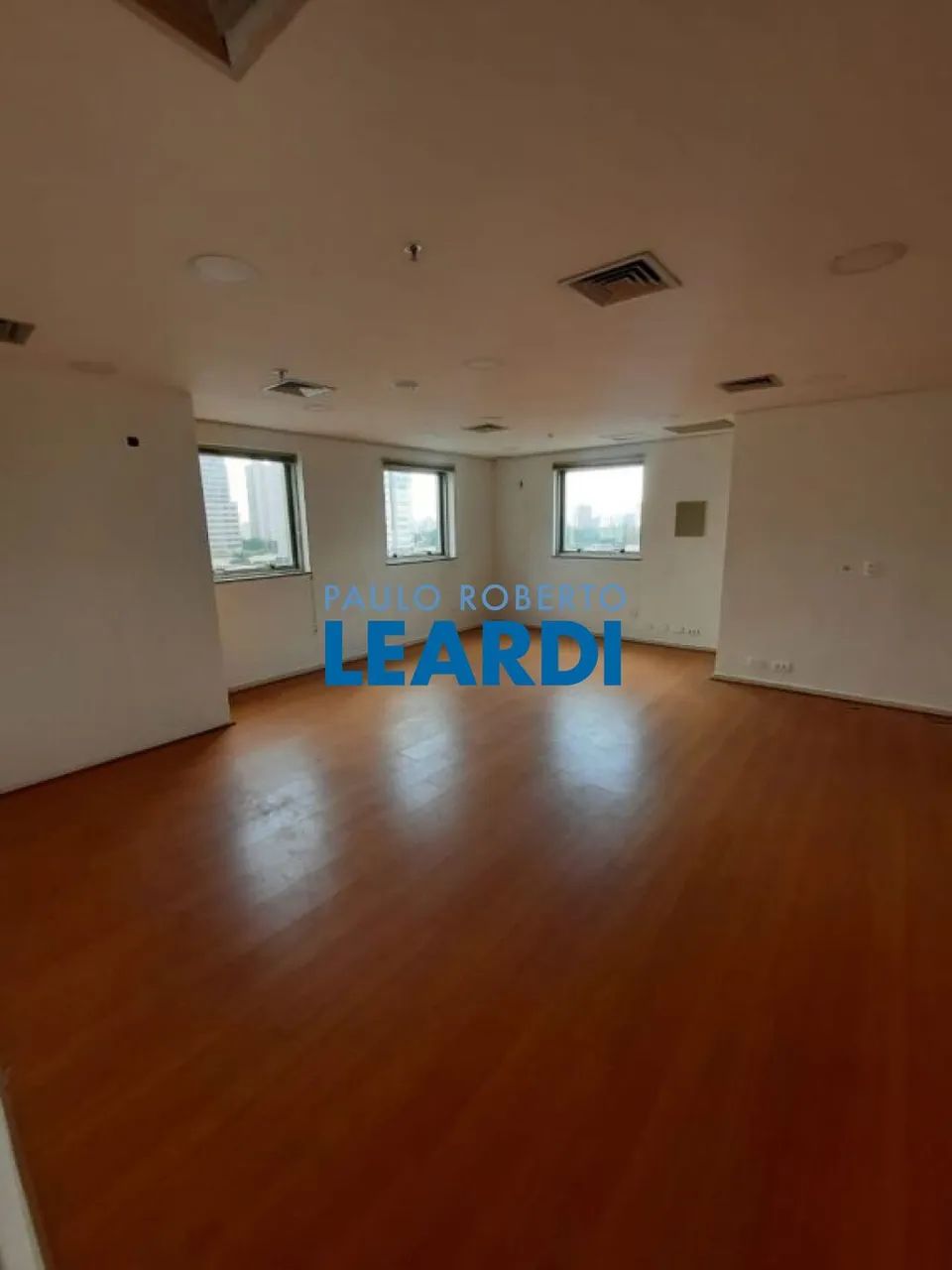 CONJ. COMERCIAL - ALTO DA BOA VISTA - SP