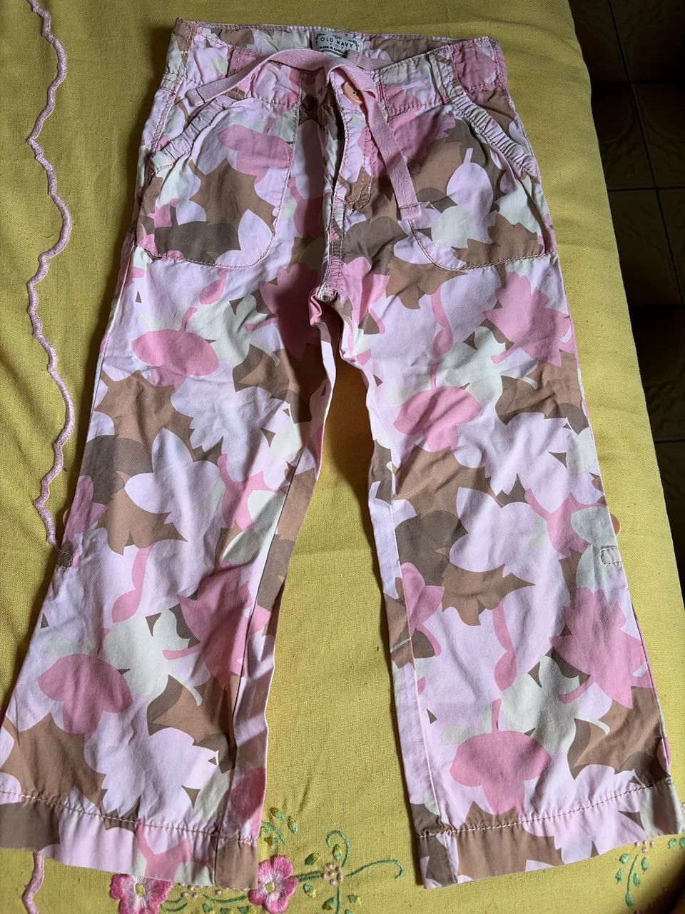 Calça infantil 
