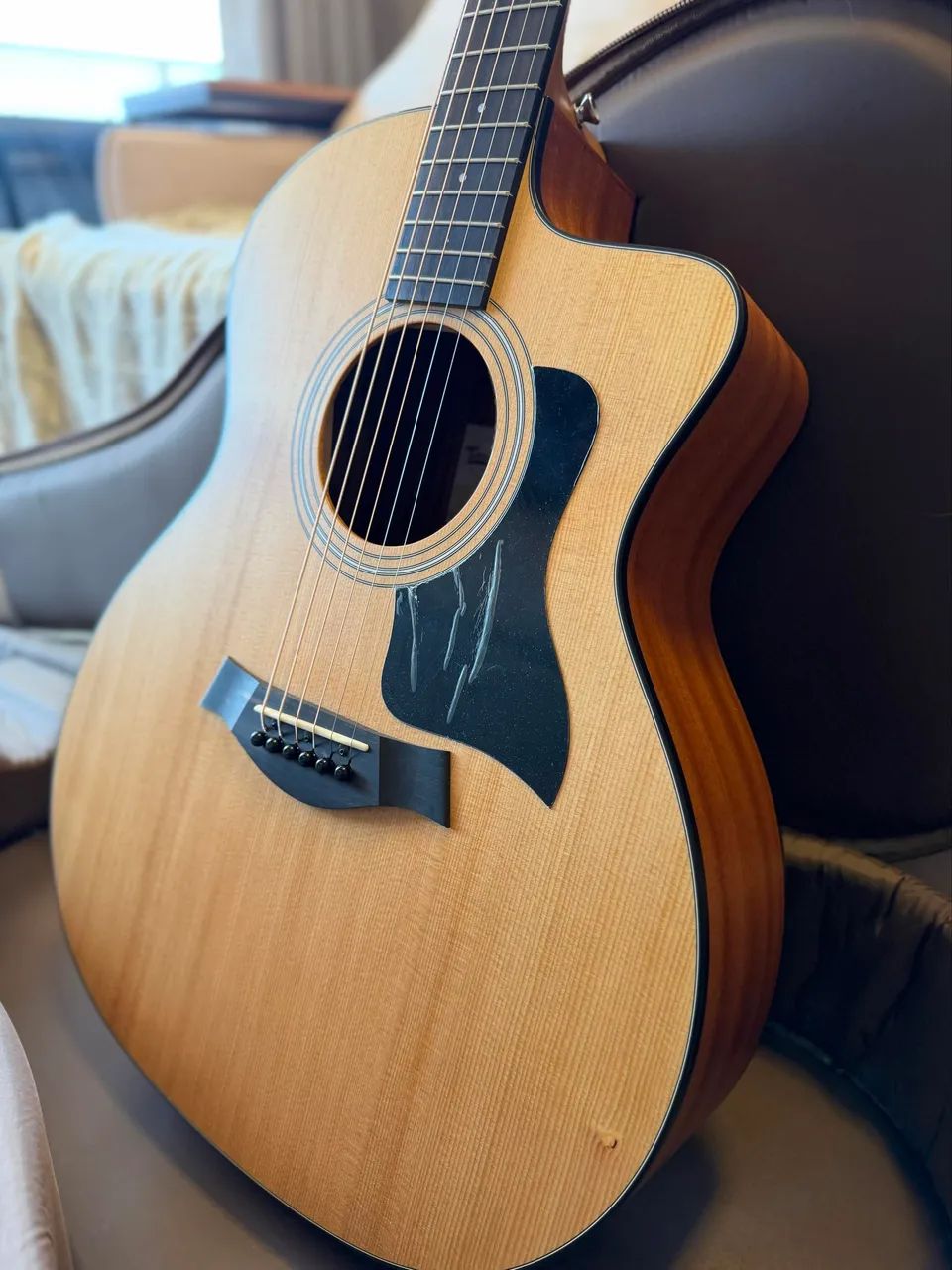 Taylor 114ce - Instrumentos musicais - Aventureiro, Joinville