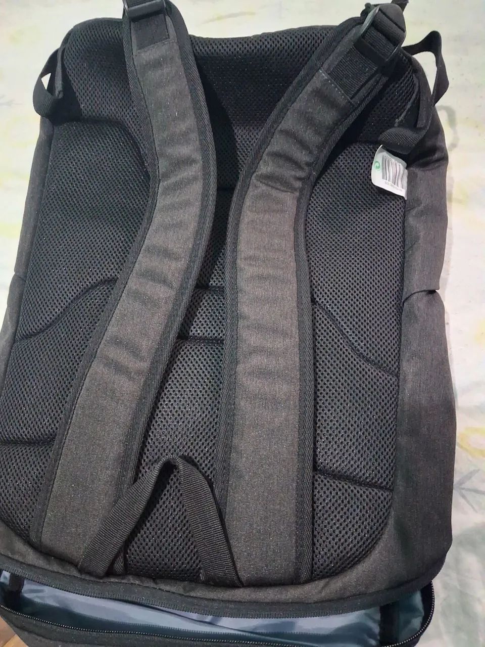Mochila preta  - Foto 3