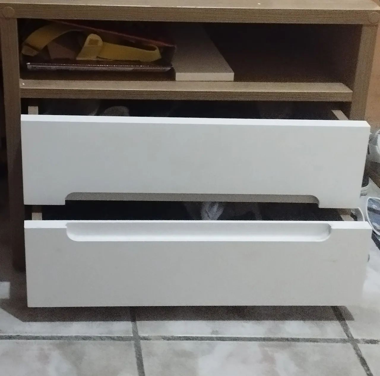 Duas cômodas 
