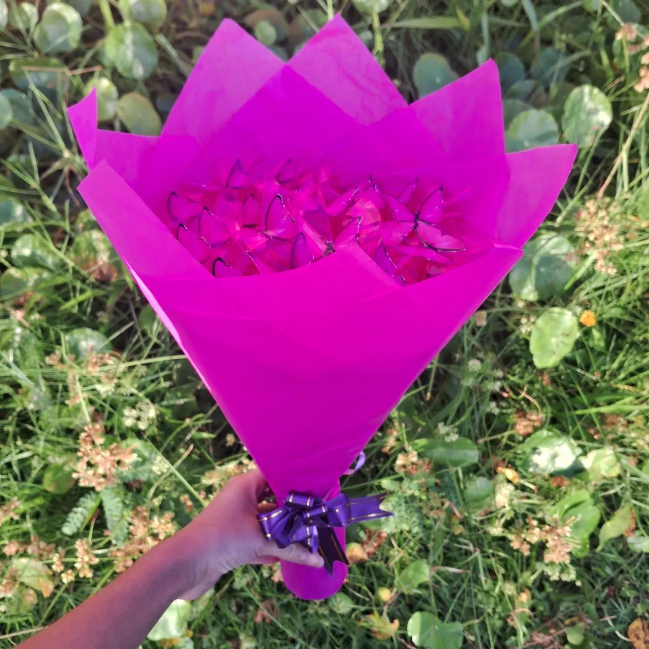 Buquê de Cetim, rosas, borboleta ?  - Foto 4