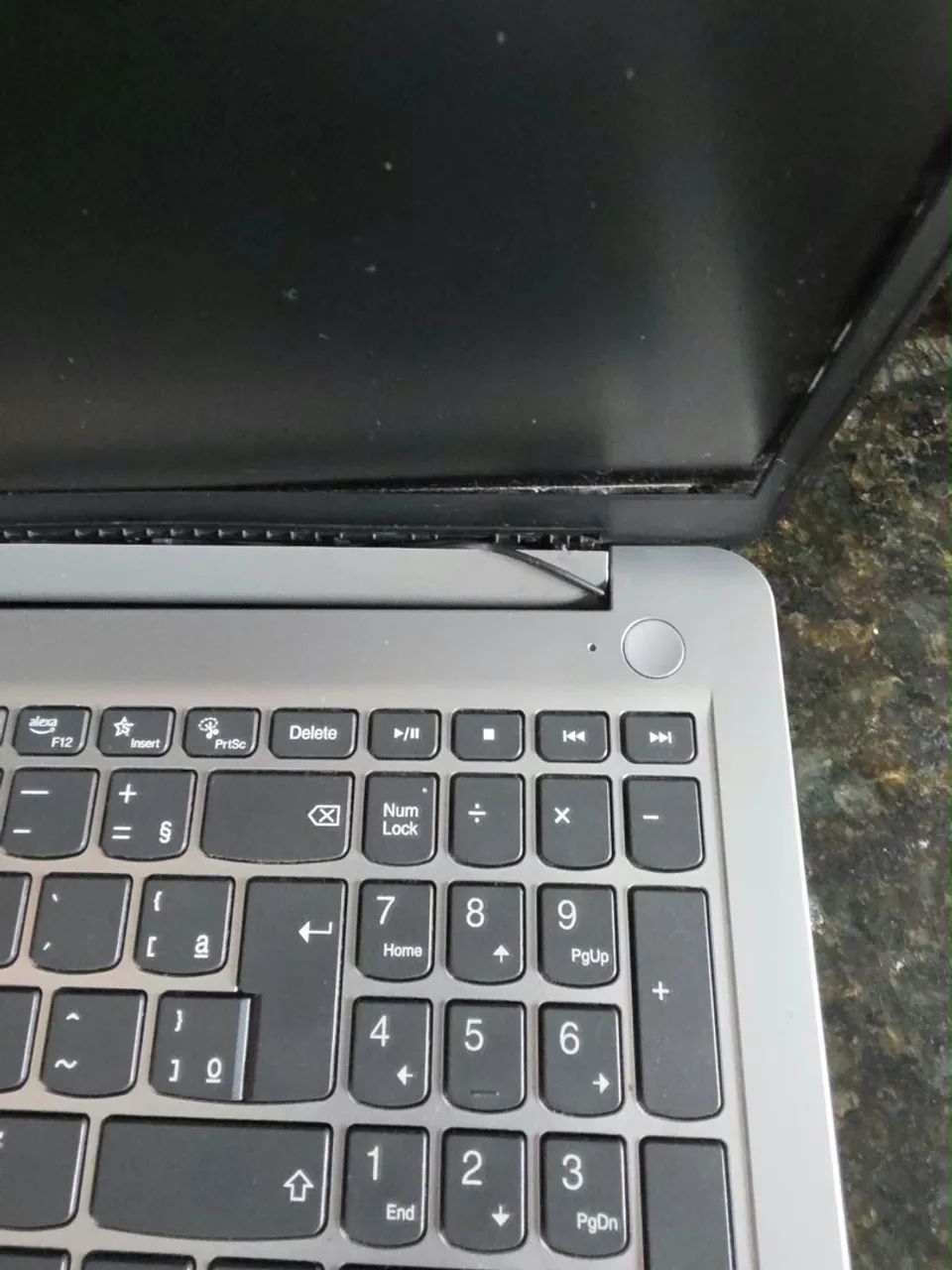 Lenovo IdeaPad 1 15AMN7 - Foto 4