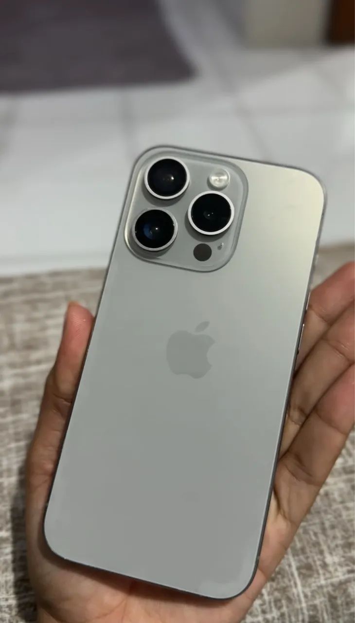 iPhone 15 Pro 