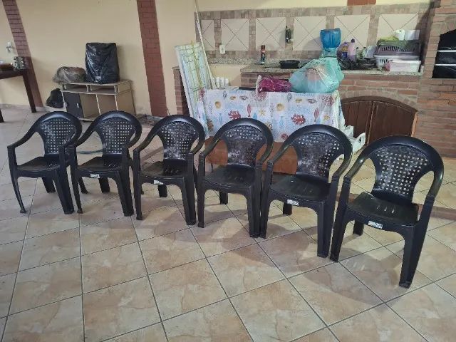 Poltrona Plástica Cadeira com Encosto Resistente Duoplastic - Foto 2