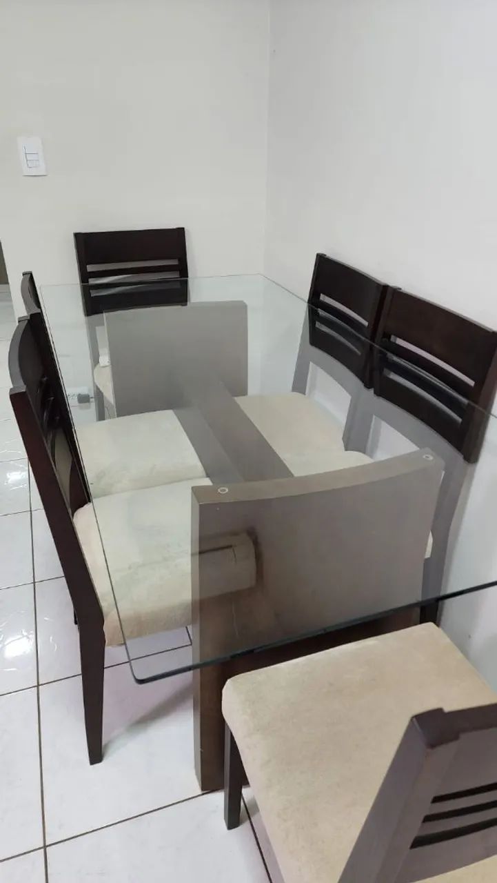 Vende-se mesa com 6 cadeiras. Oportunidades! - Foto 3