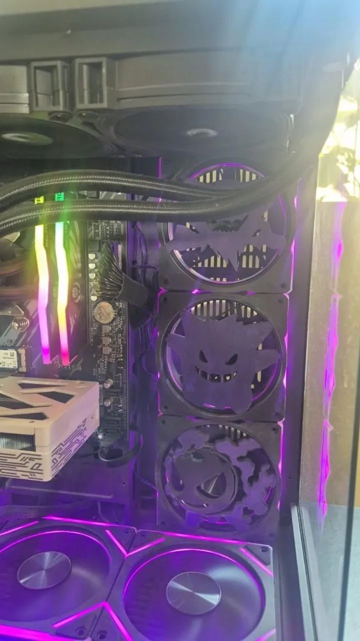 PC GAMER R7 5700X  - Foto 2