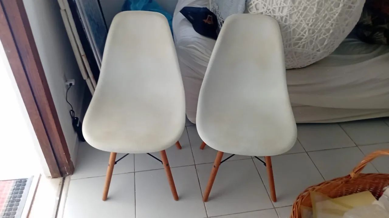 Cadeiras Eames 