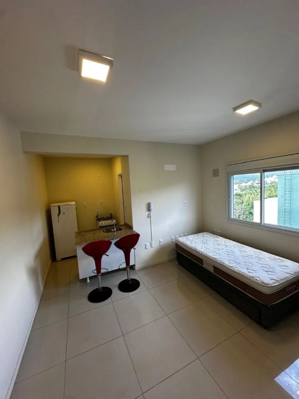 Studio para alugar na Carvoeira - Foto 5