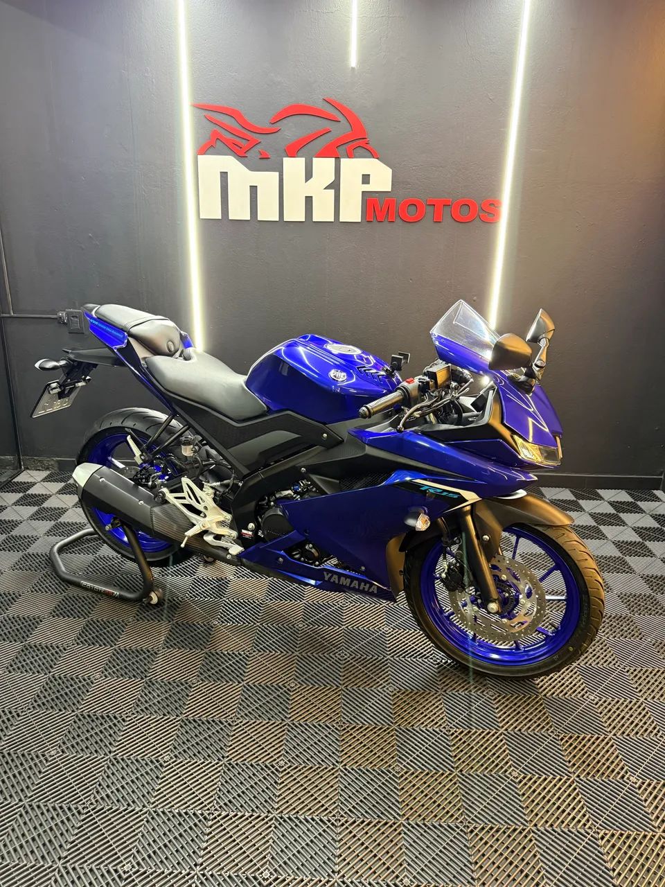 Yamaha R15 2026 3.900km - Foto 2