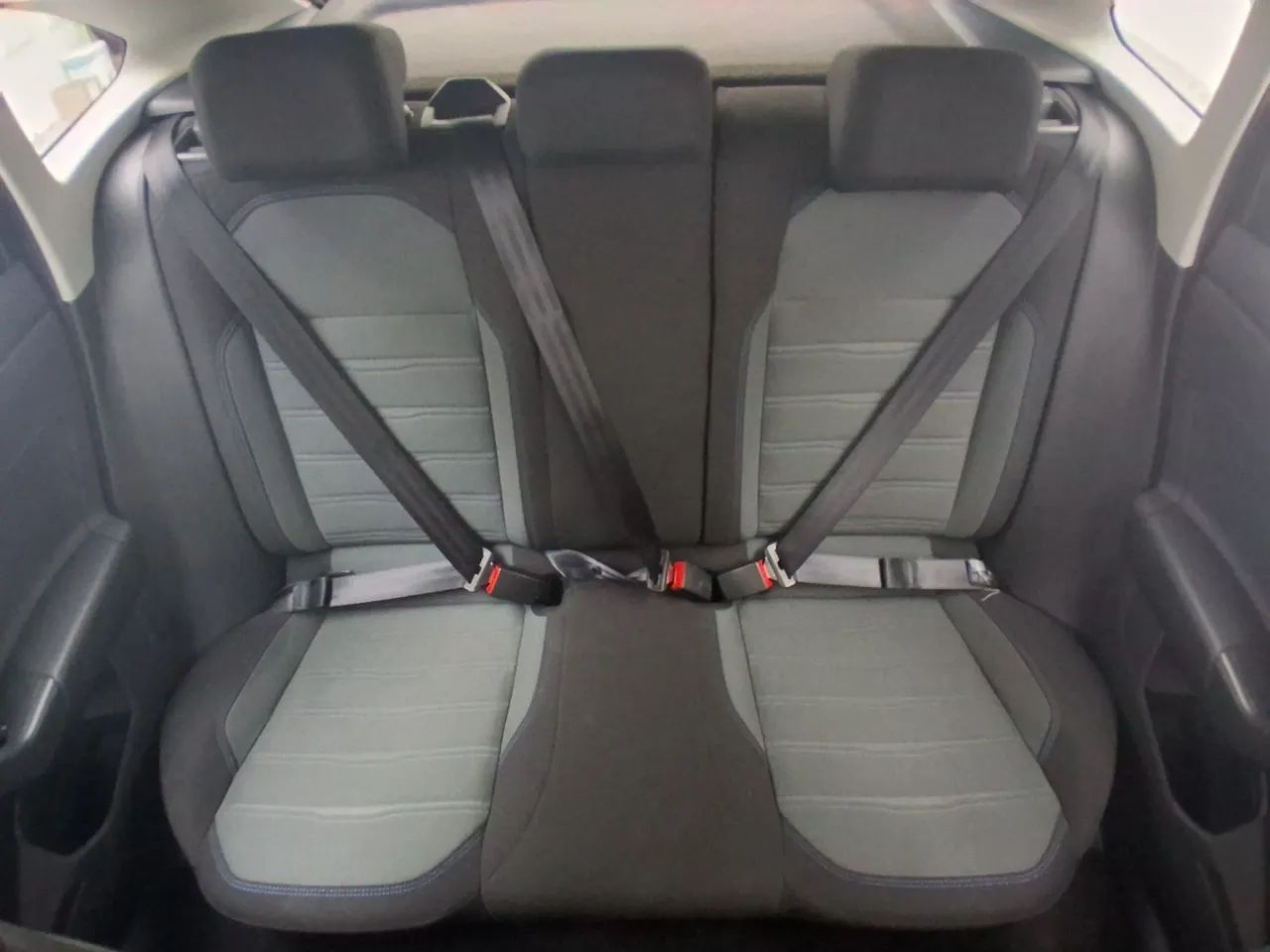 Volkswagen Nivus Comfortline 1.0 200 TSI Flex Aut., foto 18 de 18