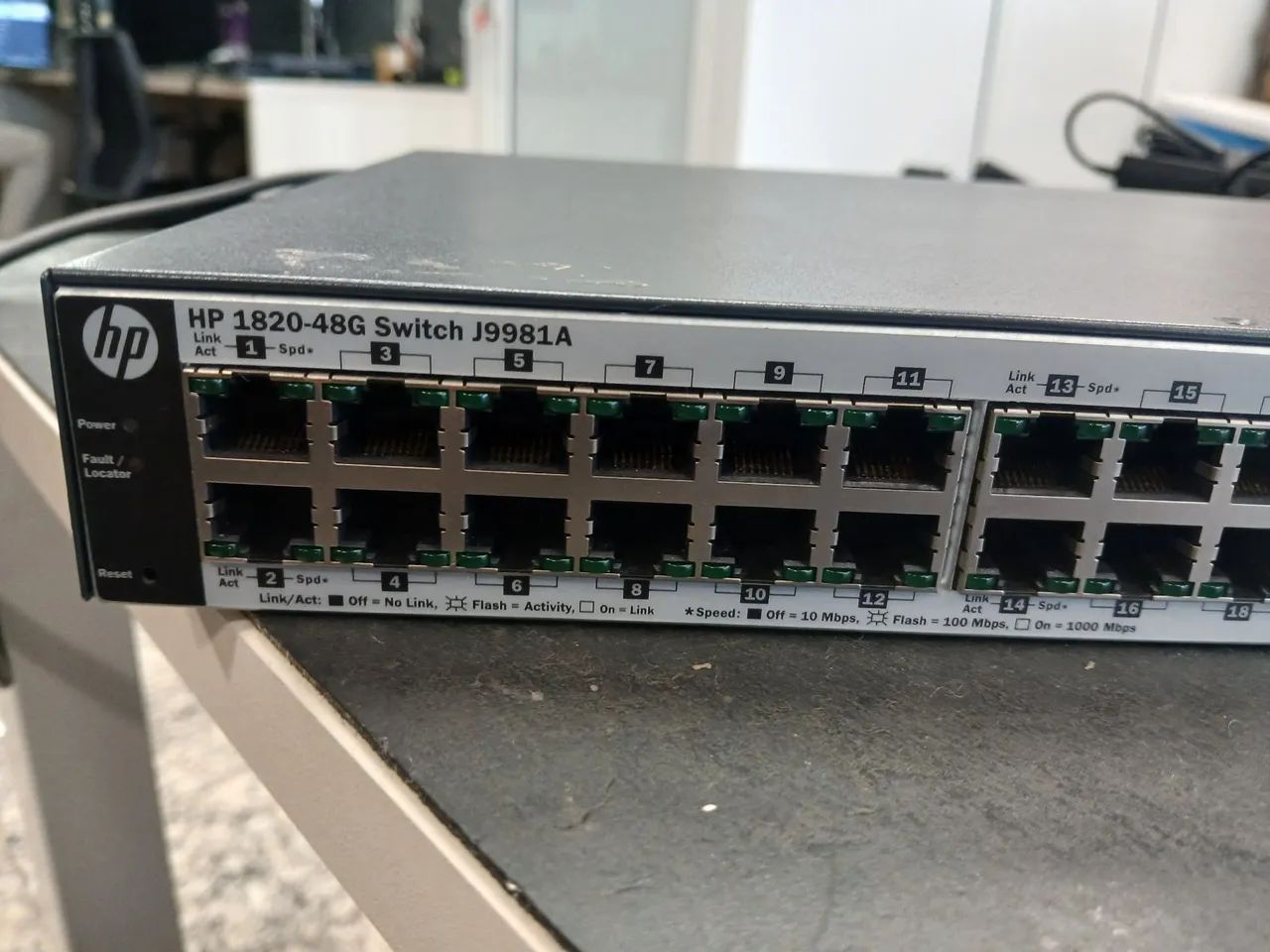 Vendo switch hp 1820 48g