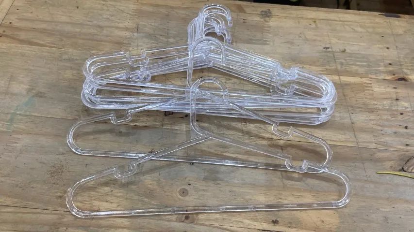 Kit com 30 Cabides Infantil acrilico para Organização de Roupas - Foto 4