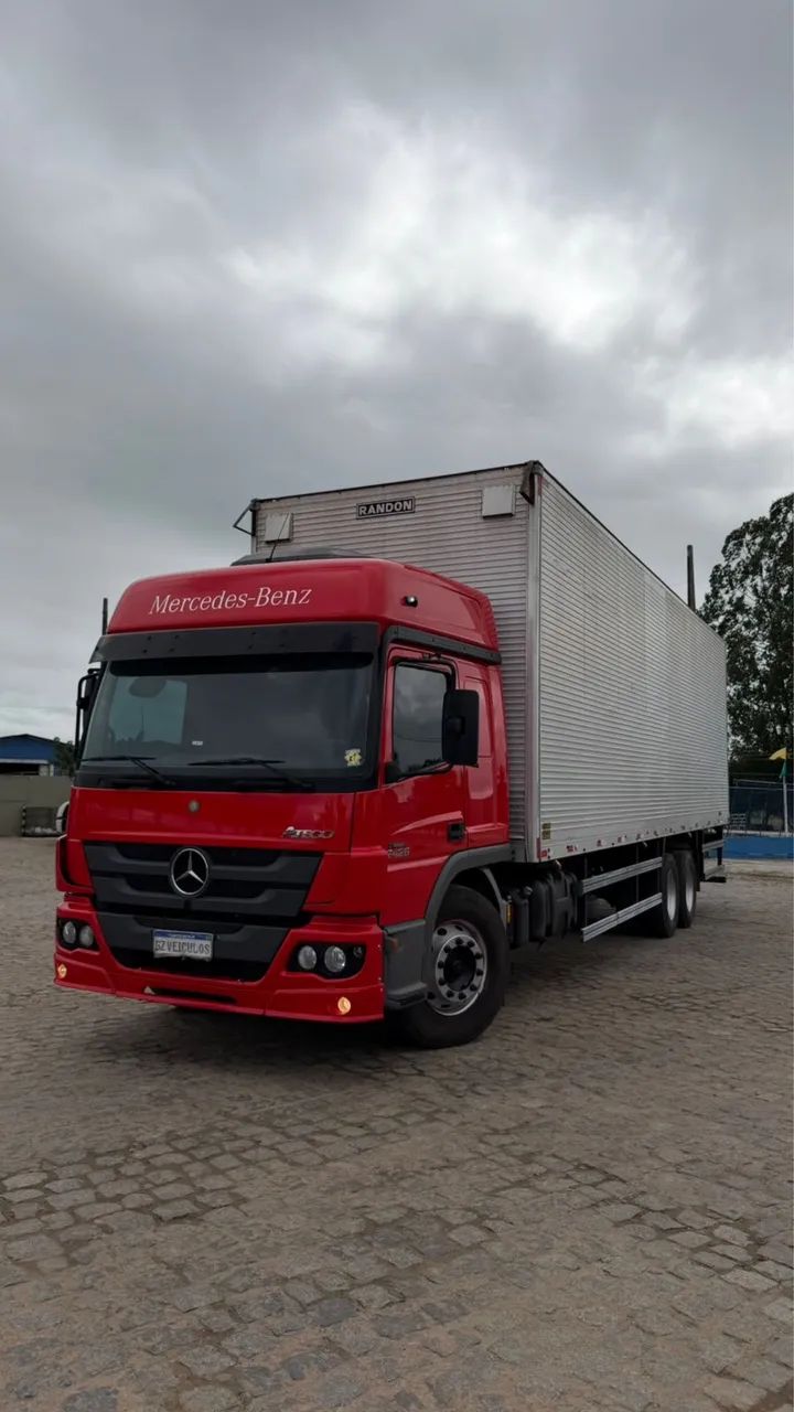 Atego 2426 Baú 10M 2021 - Foto 5